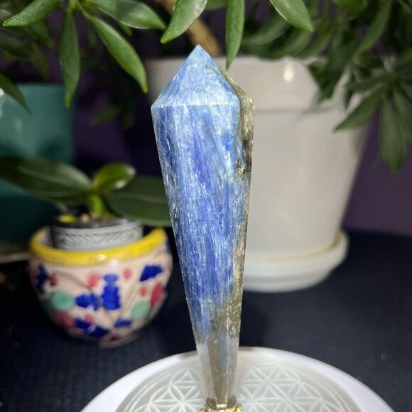 Kyanite Crystal Meditation Wand‎ Scepter - Picture 7 of 14